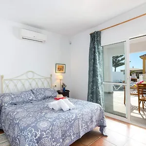 nerja-paradise-rentals-villa-azalea.1costadelsol.com/